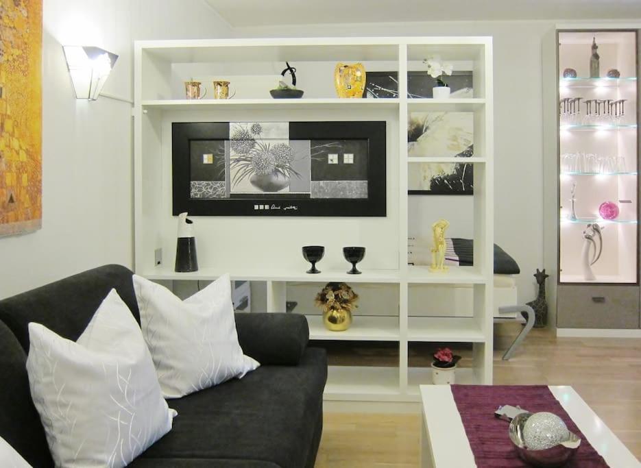 Modernes 1 Zimmer Luxusappartement Kleiner Roland Mit Parkplatz Und Balkon In Bremen Naehe Zentrum BRE Exterior foto