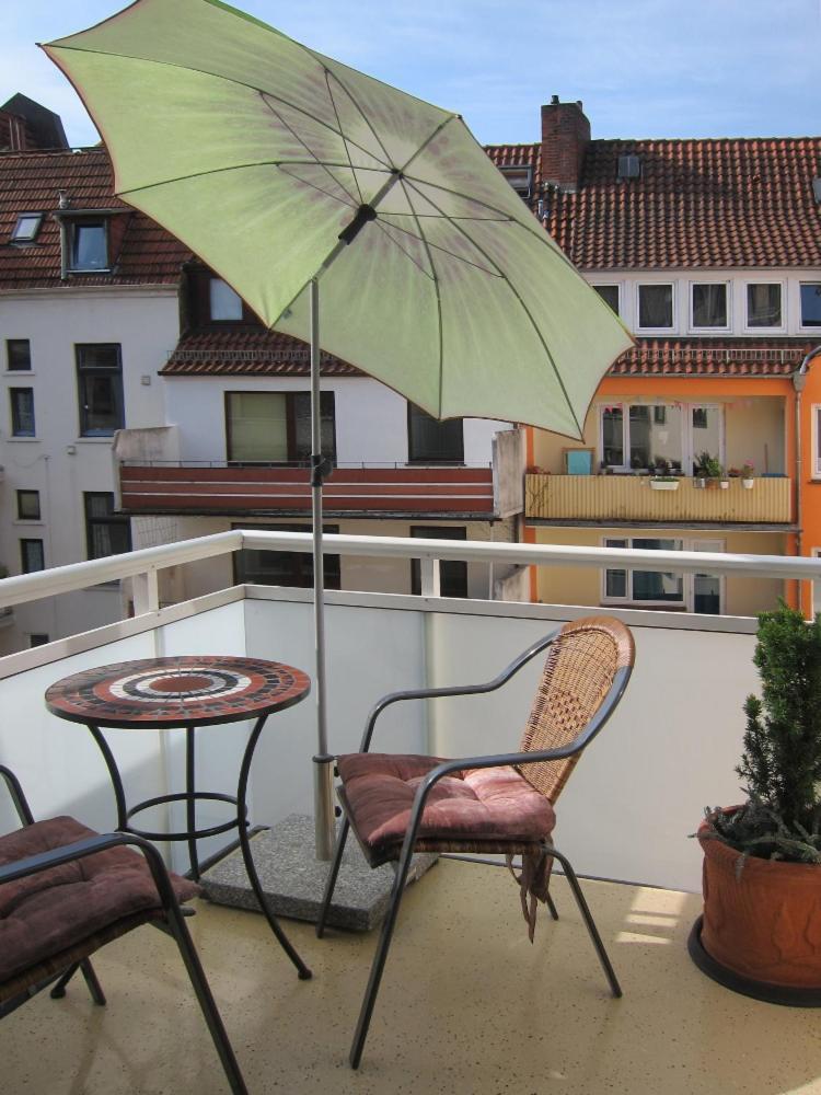 Modernes 1 Zimmer Luxusappartement Kleiner Roland Mit Parkplatz Und Balkon In Bremen Naehe Zentrum BRE Exterior foto