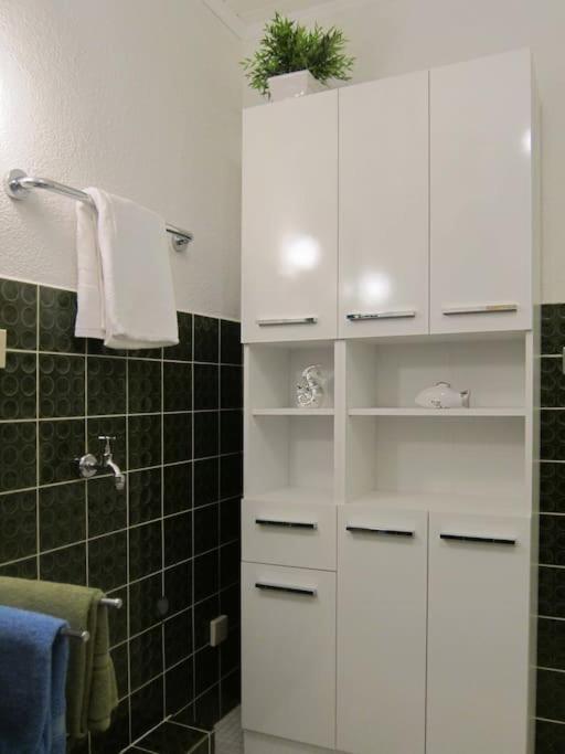 Modernes 1 Zimmer Luxusappartement Kleiner Roland Mit Parkplatz Und Balkon In Bremen Naehe Zentrum BRE Exterior foto
